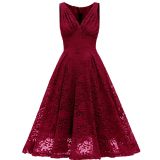 Solid Sleevelesss V-neck Pleated Lace Midi Dress
