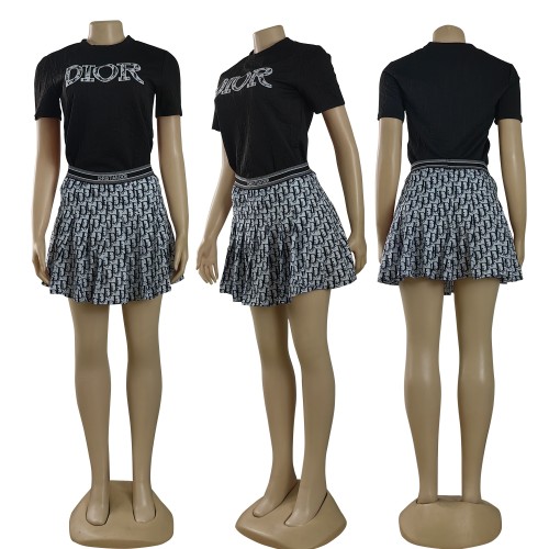 Embossed Fashion Short Sleeve Skirt Two-piece Set