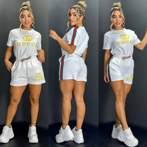 Casual Women's Embossed + Embroidered Short Sleeve Shorts Set