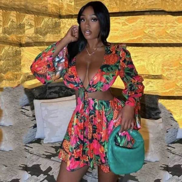 Women's Floral Deep V Bell Bottom Sleeve Tied Crop Top Short Skirt Two-Piece Set