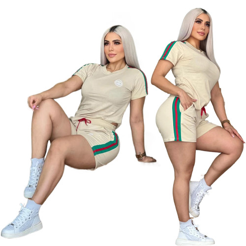 Simple Embroidered Short Sleeve Shorts Outfits Ensemble for Women