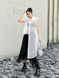 Perspective Grid Irregular Sleeveless Shirt Tops