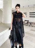 Perspective Grid Irregular Sleeveless Shirt Tops