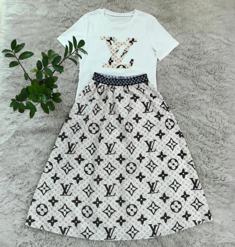 Casual Printed Short Sleeve Tops + Long Swing Skirt