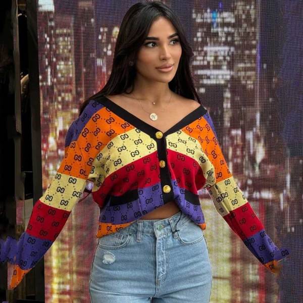 Loose Contrast Color V-neck Knitted Cardigan Sweater