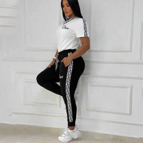 Casual Embroidered V-Neck Short Sleeve Top Trousers Set