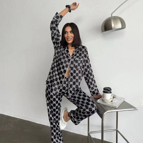 Simple Ice Silk Pajamas Two Piece Set Home Clothes