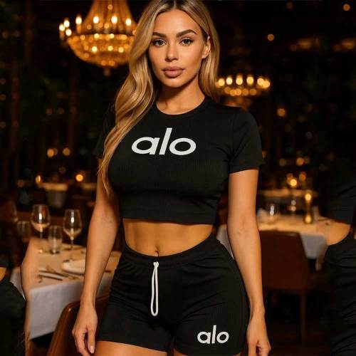 Simple High Elastic Offset Printing Round Neck Short Sleeve Shorts Set