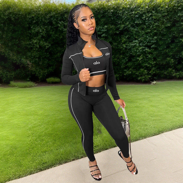 Casual Sports Suit Breathable Sweat-absorbent Embroidered Yoga Three Piece Set
