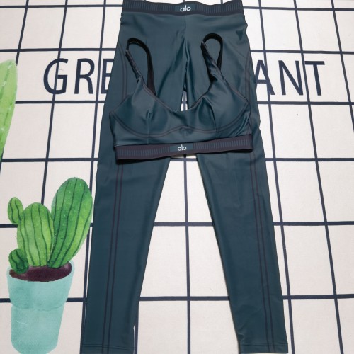 Sexy Tight-fitting Sleeveless Vest Yoga Set