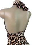 Cross neck deep V-back jumpsuit shorts with letter print two-piece set
