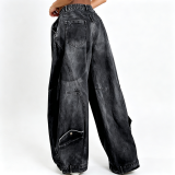 Fashionable women's washed and worn wide pine jeans with pockets
