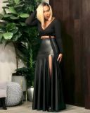 Black shiny leather high slit half skirt looks slim, covering the hips and creating a sense of sagging. Long and large swing leather skirt