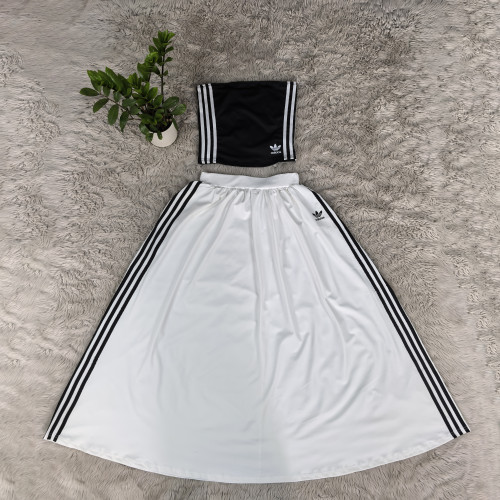 Minimally strapless strapless strapless strapless and slimming half skirt set, casual and stylish two-piece set