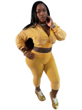 Wash and make old hooded sweatshirt with grooves, pleats, and lifted buttocks, two piece set of seven quarter pants