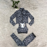 Leopard print yoga suit three piece set, high elasticity and slimming, hip lifting and abdominal tightening exercise set