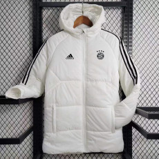 23-24 Bayern White Hooded Cotton Coat Black Edge (黑色边) 棉衣