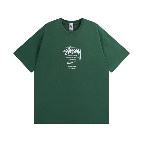 STUSSY  x  NIKE Tee In Green