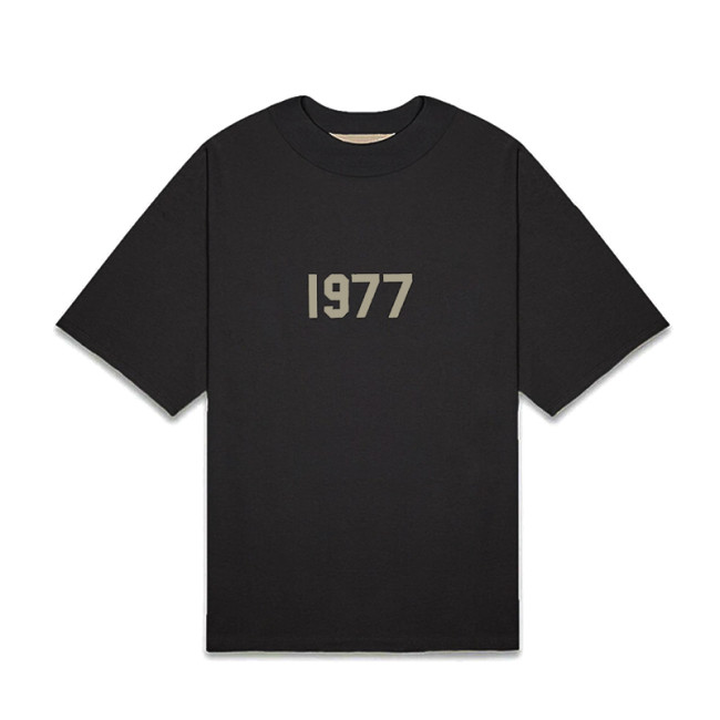 FEAR OF GOD ESSENTIALS 1977 TEE