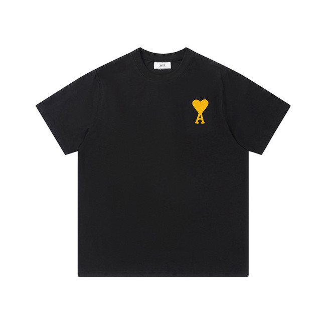 AMI Yellow Logo Tee Black