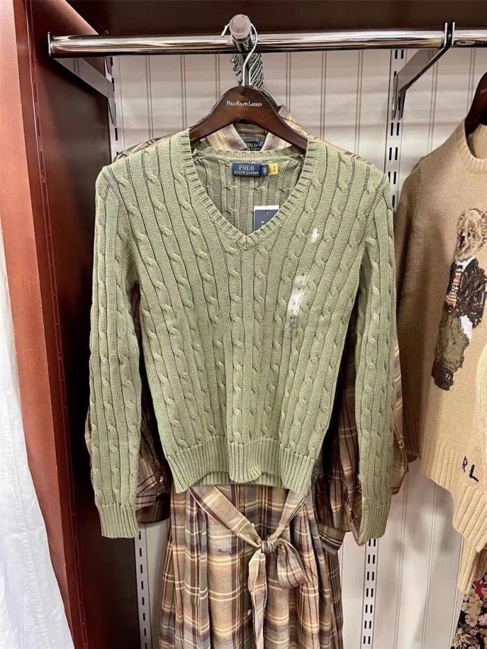 Ralph Lauren twist-knit V-neck sweater