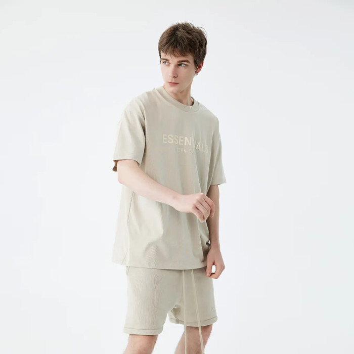 FOG Fear of God 22 replica dual -hushed short -sleeved ESSENTIALS T -shirt wheat-colored