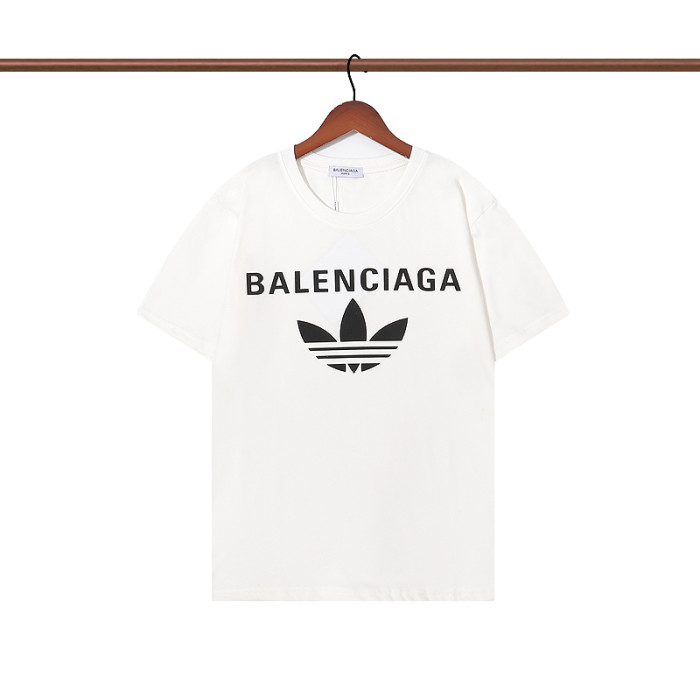 Balenciga logo tee XHB370 white