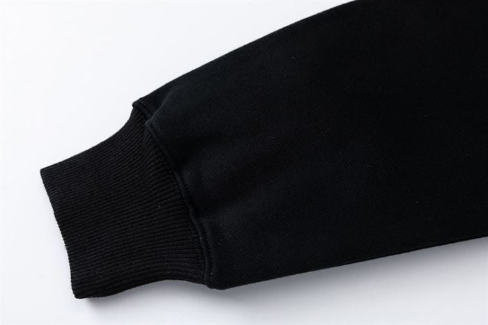 GUCCI SWEATSHIRT WITH GUCCI LOGO – GCK030