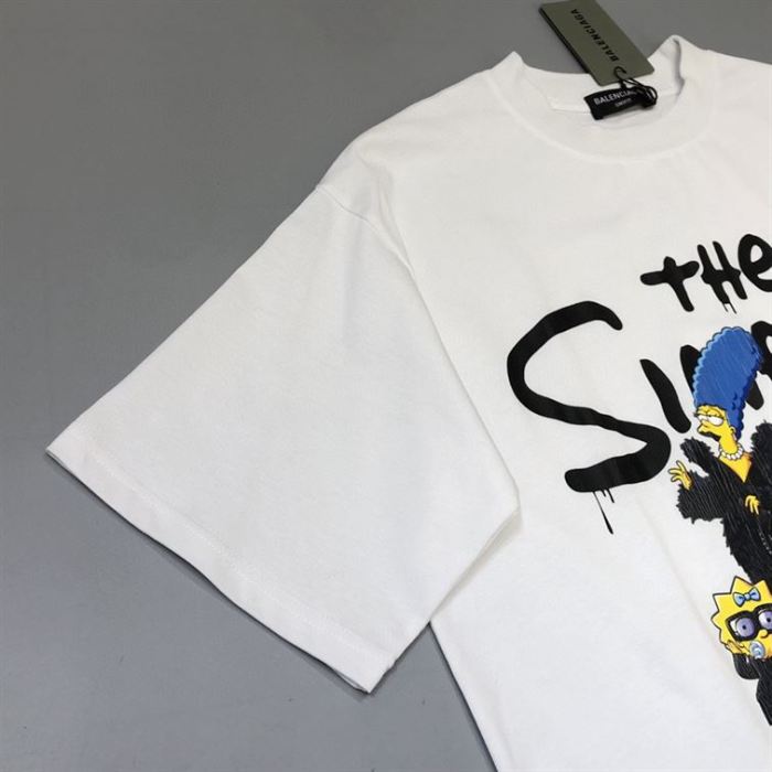 BALENCIAGA MEN’S THE SIMPSONS TM & © 20TH TELEVISION T-SHIRT OVERSIZED IN WHITE – BAS005