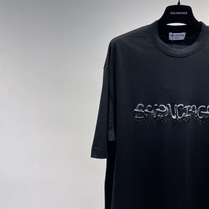 BALENCIAGA  MEN’S SLIME T-SHIRT MEDIUM FIT IN BLACK – BAS011