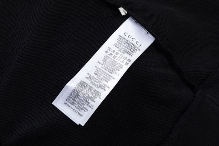 GUCCI SWEATSHIRT WITH GUCCI LOGO – GCK045