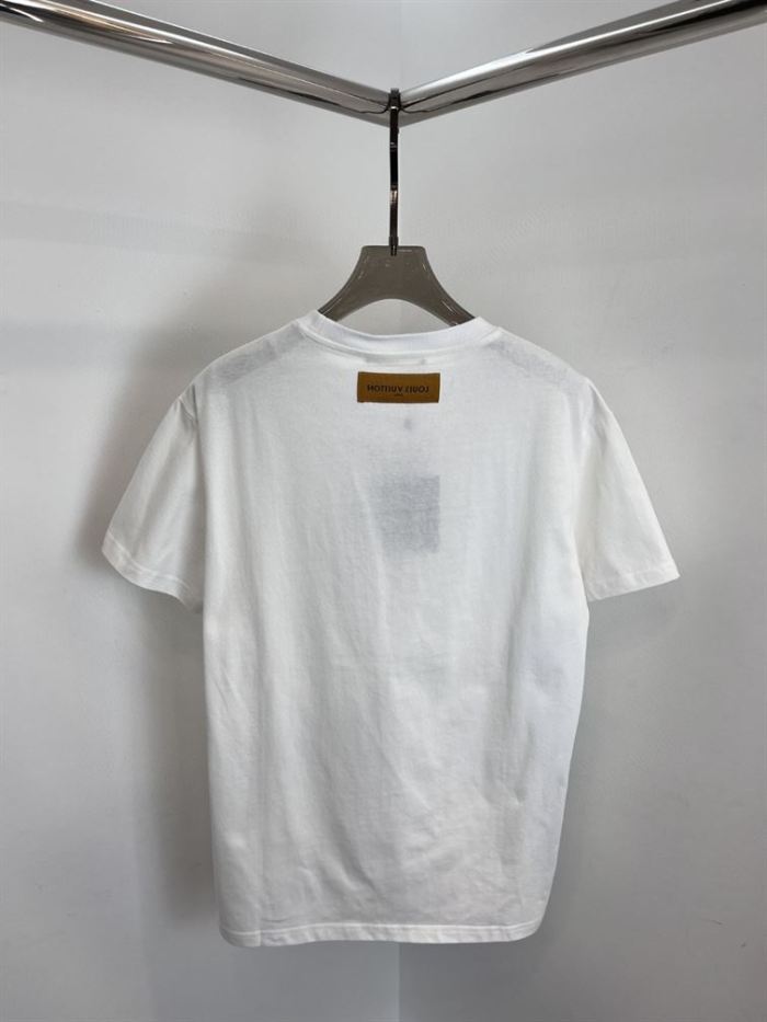 LOUIS VUITTON LV PENDANT EMBROIDERY T-SHIRT – LVTS0017