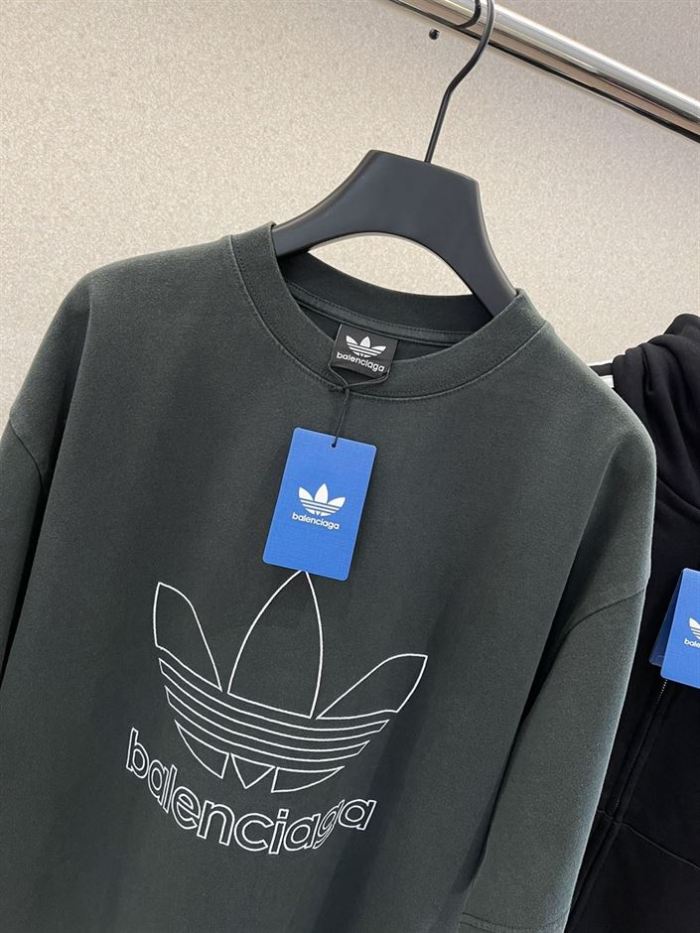 BALENCIAGA ADIDAS T-SHIRT OVERSIZED IN GREEN – BAS018