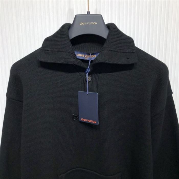 LOUIS VUITTON WINTERY CAMIONNEUR – LH067