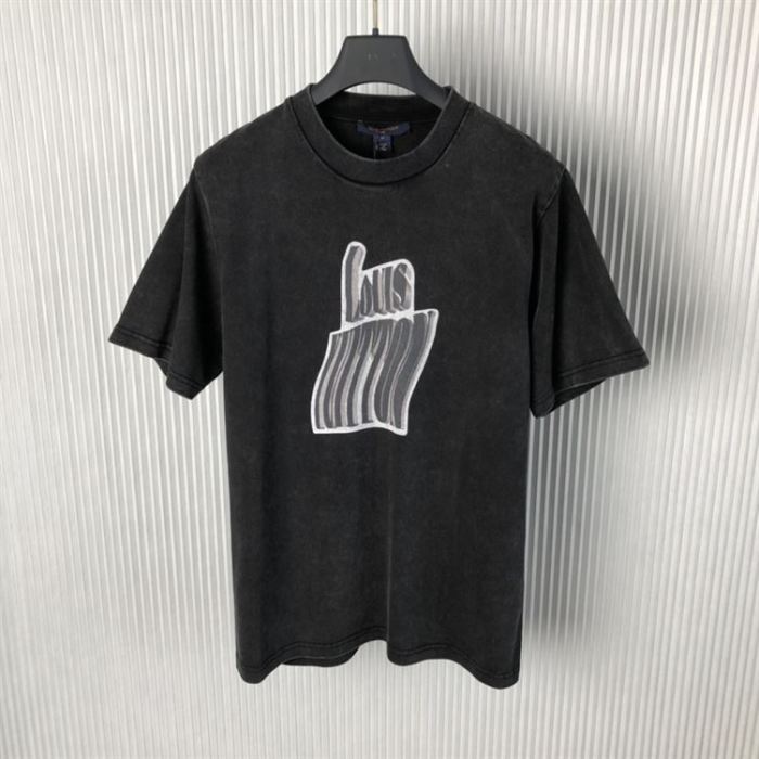 LOUIS VUITTON GRAPHIC LV SIGNATURE T-SHIRT – LVTS072