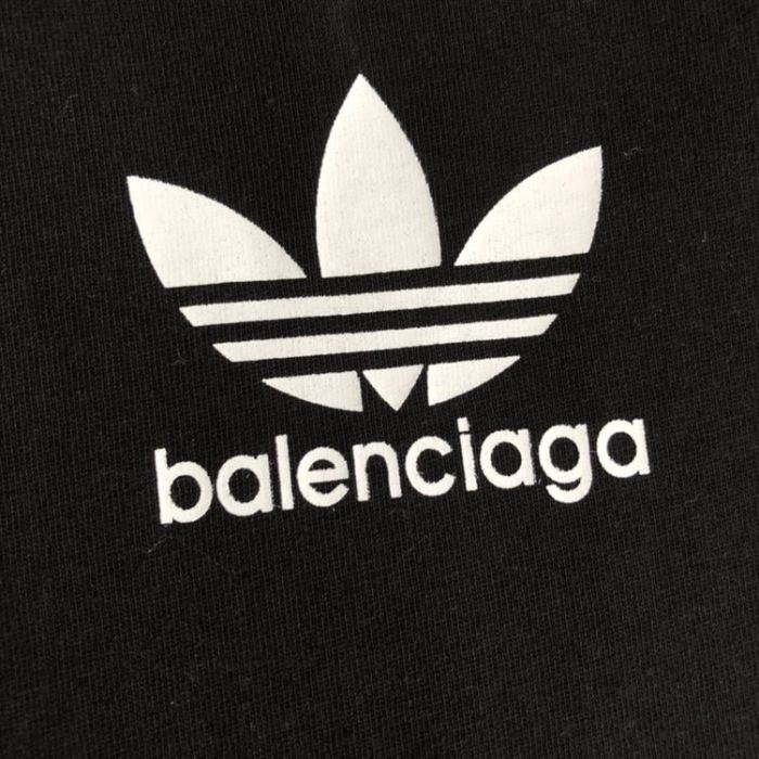 BALENCIAGA ADIDAS T-SHIRT OVERSIZED IN BLACK – BAS017