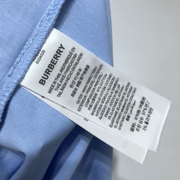 BURBERRY LETTER GRAPHIC COTTON OVERSIZED T-SHIRT – BRS020