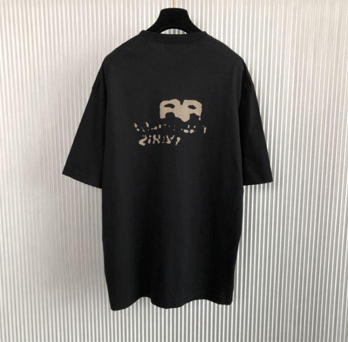 BALENCIAGA HAND DRAWN BB ICON T-SHIRT MEDIUM FIT IN BLACK – BAS013