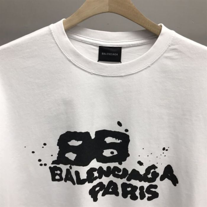 BALENCIAGA HAND DRAWN BB ICON T-SHIRT MEDIUM FIT IN WHITE – BAS014