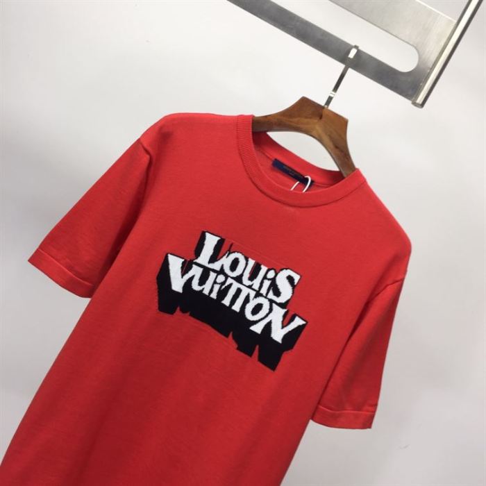 LOUIS VUITTON GRAPHIC SHORT-SLEEVED T-SHIRT – LVTS030