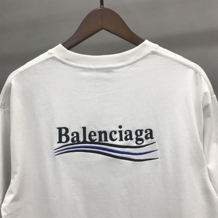 BALENCIAGA MEN’S POLITICAL CAMPAIGN T-SHIRT LARGE FIT IN WHITE – BAS020
