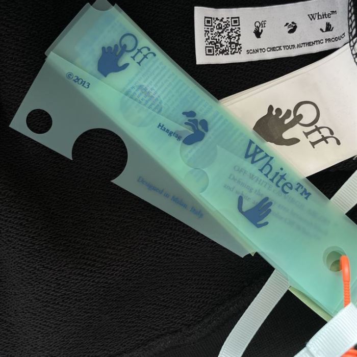 OFF-WHITE HOODIE – OS012