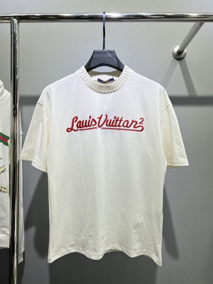 LOUIS VUITTON X NIGO EMBROIDERED MOCKNECK WHITE T-SHIRT – LVTS056