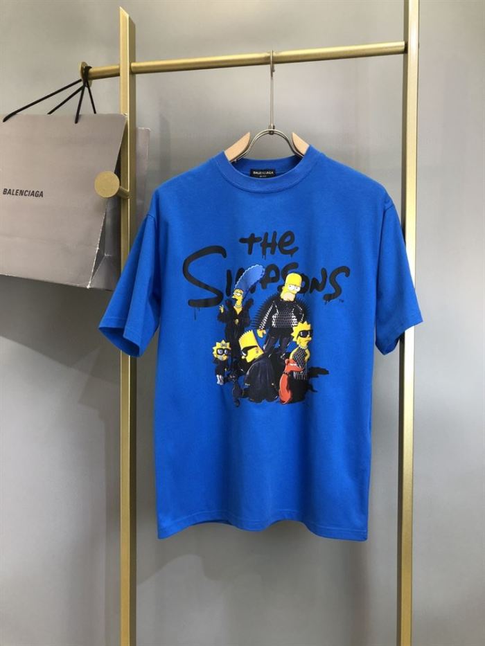 BALENCIAGA MEN’S THE SIMPSONS TM & © 20TH TELEVISION T-SHIRT OVERSIZED IN INDIGO – BAS006