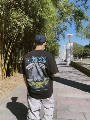 STUSSY VANILLA FLOWER PRINT TEE BLACK