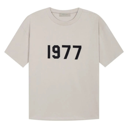 FOG Fear of God 22 Reunion Line 1977 short -sleeved Essentials casual T -shirt wheat-colored