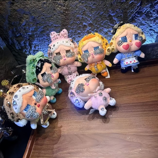 Swarovski Popmart Plush Crying Again