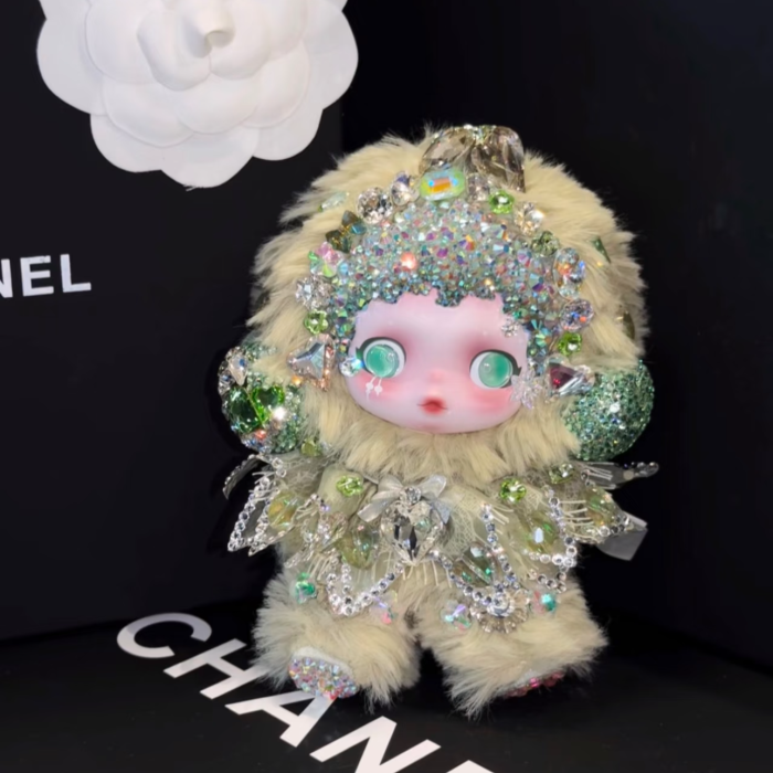 Swarovski Popmart Plush  L' impressionnisme SKULLPANDA