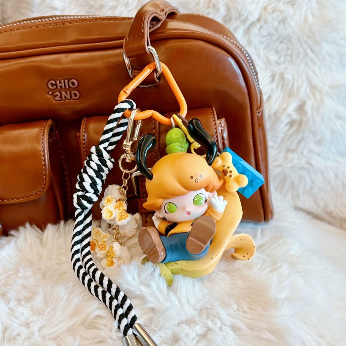 Bag Charms DIMOO WORLD DISNEY