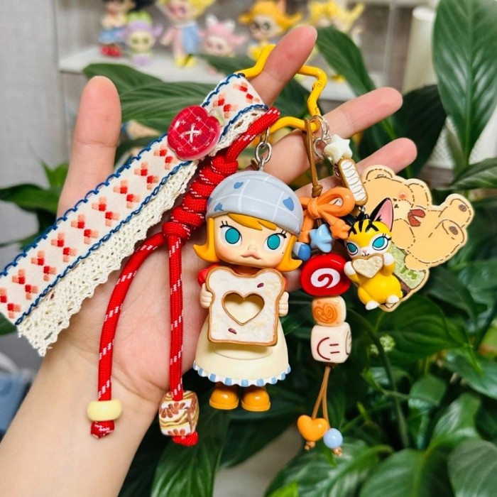 Bag Charms MOLLY CARB LOVER